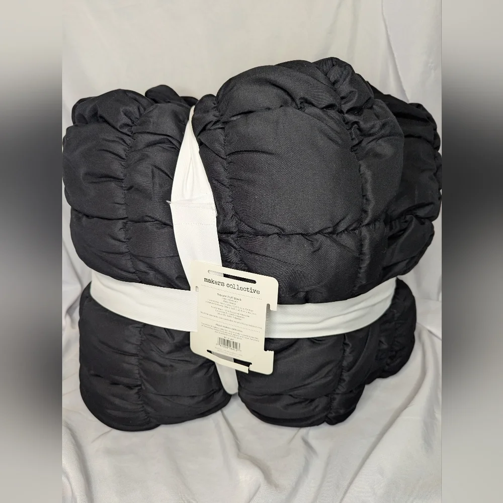 NWT Makers Collective Square Puff Black Comforter Set Full/Queen